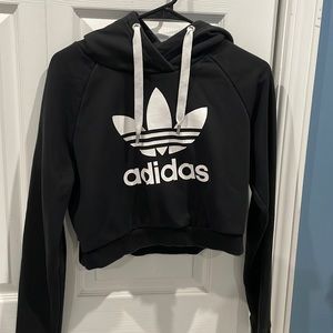 Cropped adidas sweatshirt